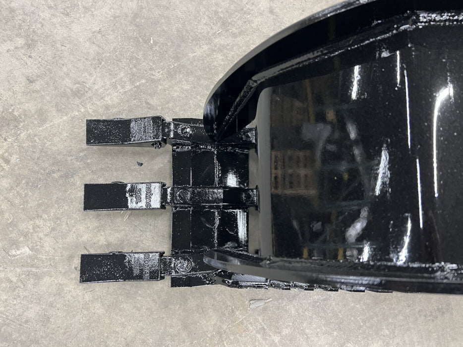 Stinger Attachments Skid Steer Stump Grapple (STG)