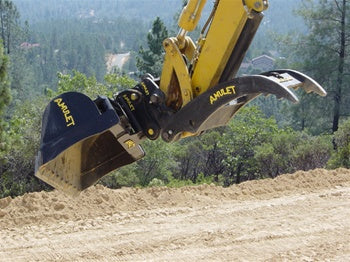 Amulet Hydraulic Tilt Bucket – Excavator Soil Shaping Attachment