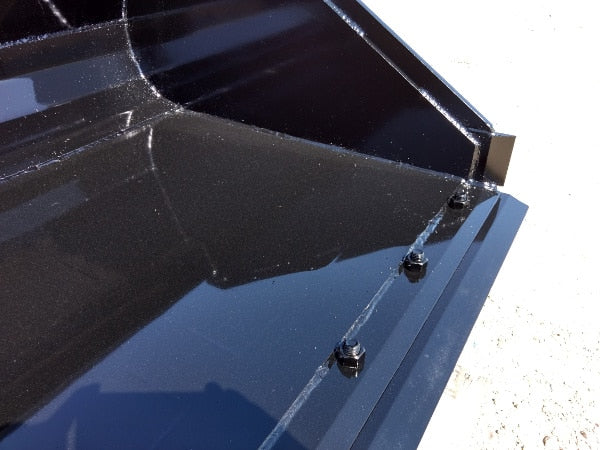 Stinger Attachments Tractor Material Bucket – Series 3 (MB3)